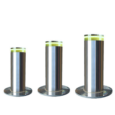 Bollards de sécurité hydrauliques rétractables à bride renforcée, réponse descendante rapide, conception de fondation profondément enfouie, adaptée à la régulation du passage du véhicule